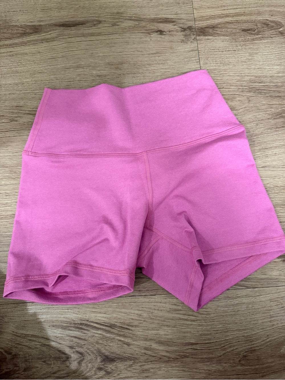 Fleo Shorts